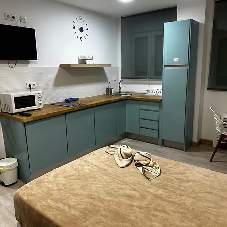 Apartment Estudio Centrico A5 *